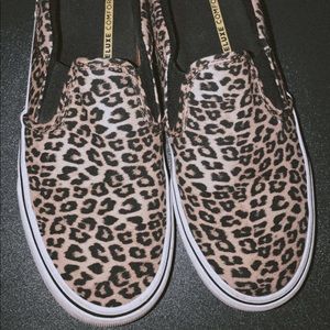 Leopard - Vans Slip Ons